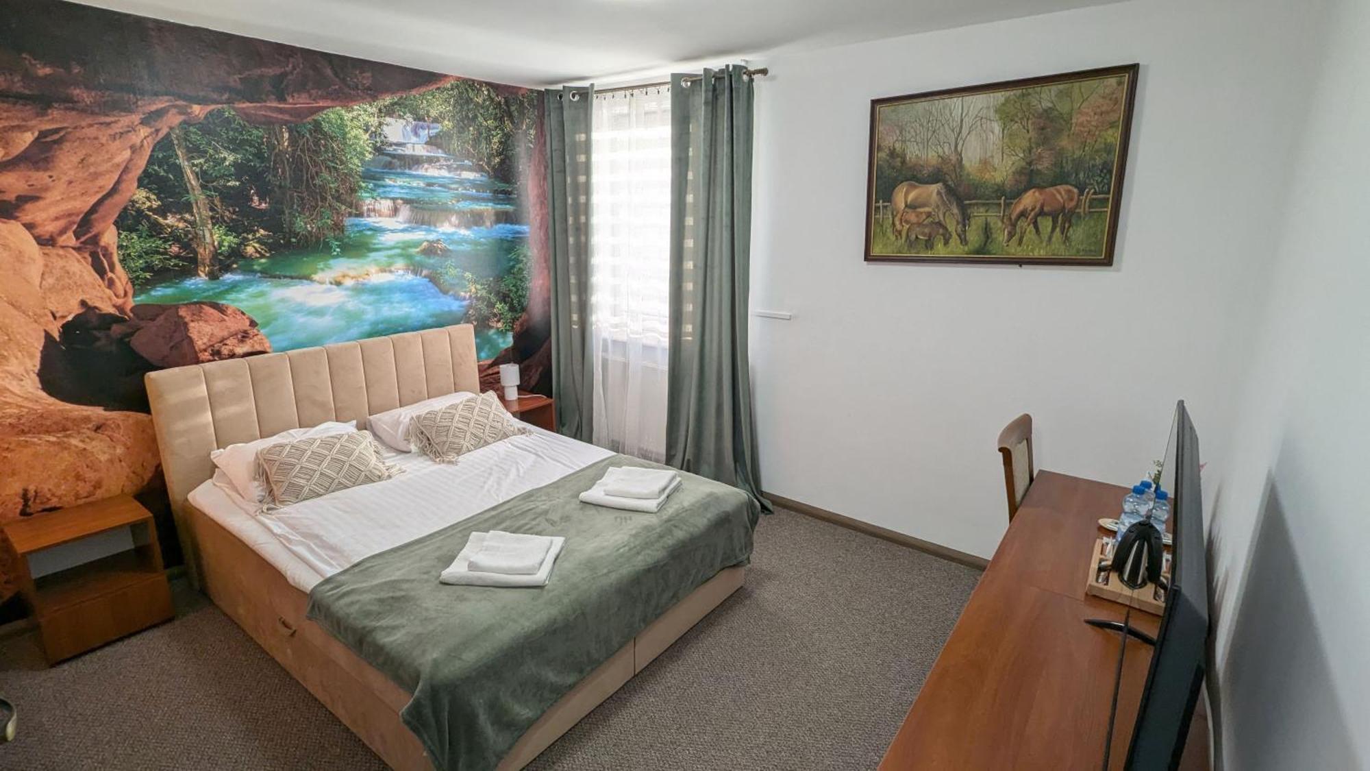 Hotel Magnat Glogow Malopolski Ngoại thất bức ảnh